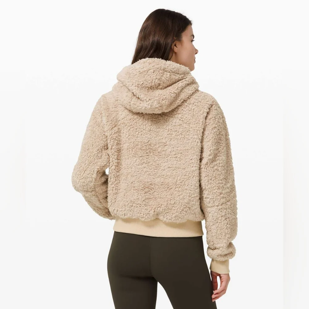 # 206 Lululemon Oh So Sherpa Half Zip - Picture 3 of 7